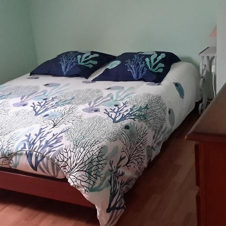 Agreable Logement Dans Petit Village Sud-Essonne Champcueil Exterior foto